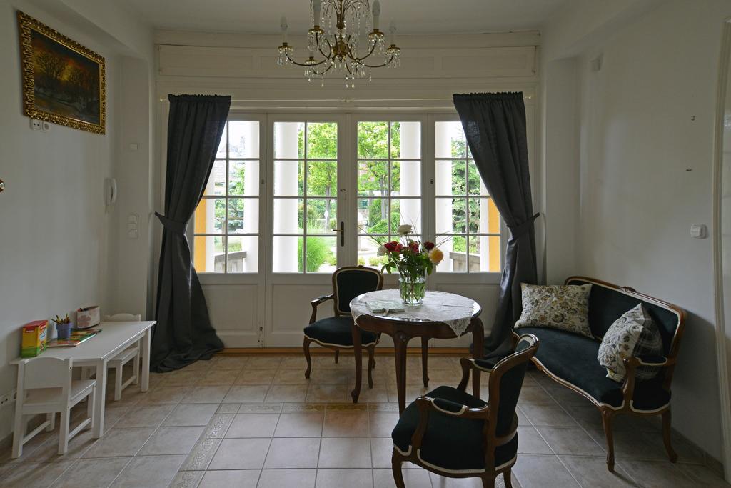 Siofok Villa Pokój zdjęcie